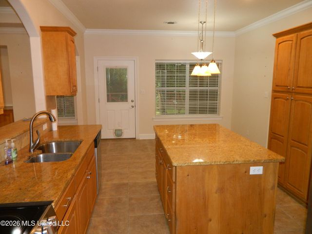 10968 Ala Moana Street, Diamondhead, MS 39525