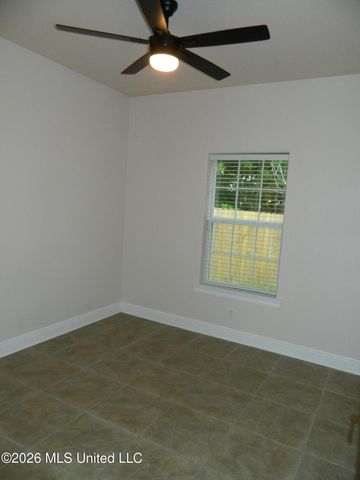 10968 Ala Moana Street, Diamondhead, MS 39525