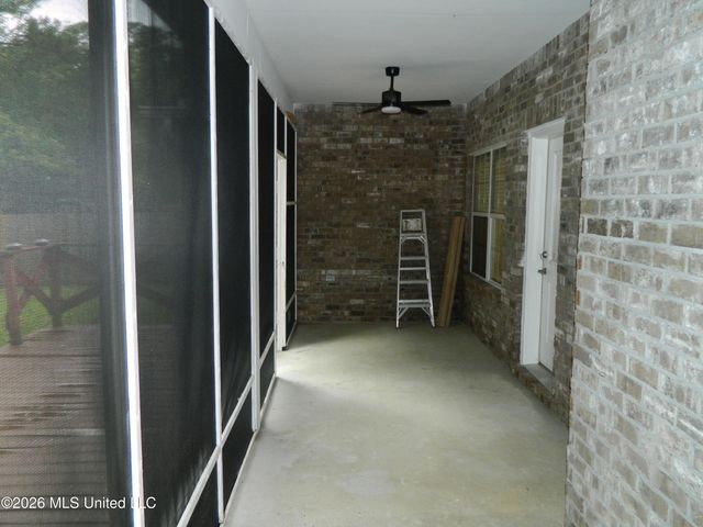 10968 Ala Moana Street, Diamondhead, MS 39525
