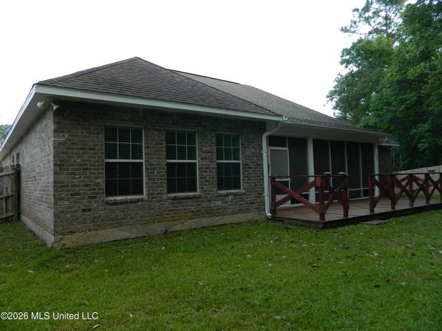 10968 Ala Moana Street, Diamondhead, MS 39525