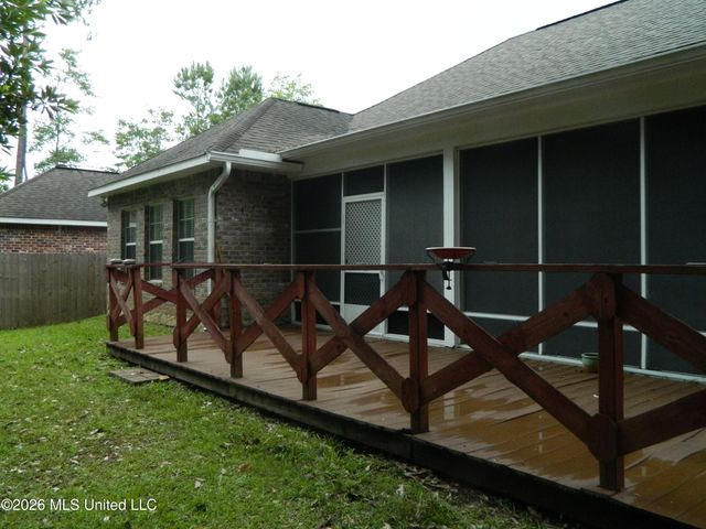 10968 Ala Moana Street, Diamondhead, MS 39525