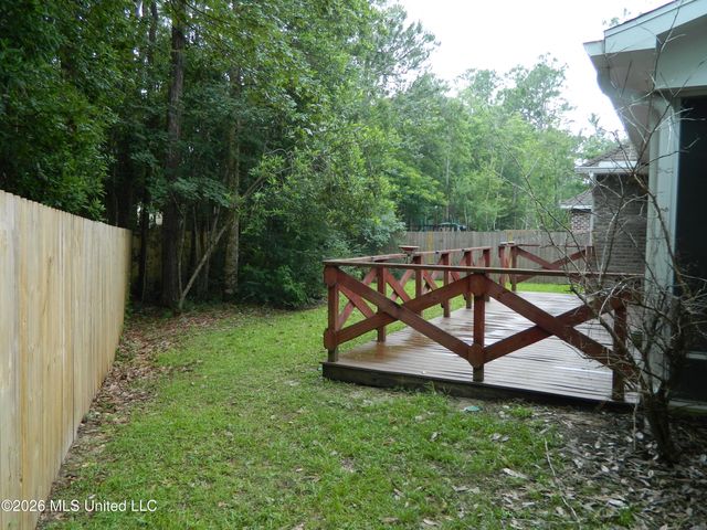 10968 Ala Moana Street, Diamondhead, MS 39525