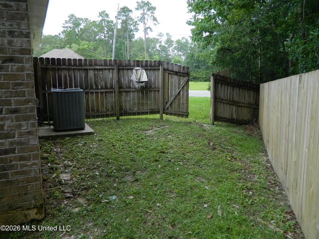 10968 Ala Moana Street, Diamondhead, MS 39525