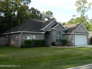 10968 Ala Moana Street, Diamondhead, MS 39525