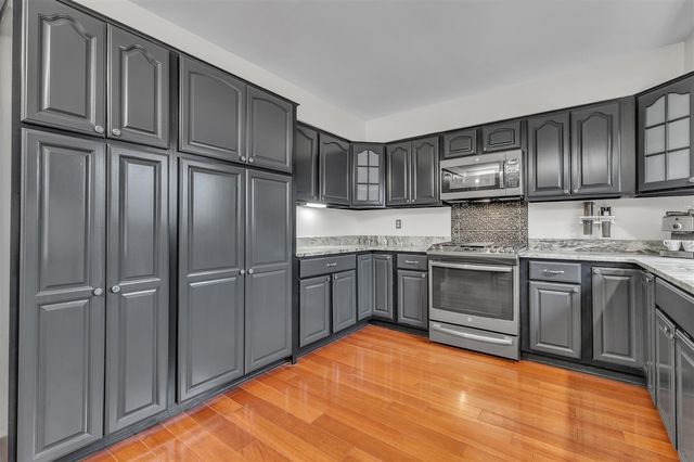 630 Archwood Drive, Ann Arbor, MI 48103