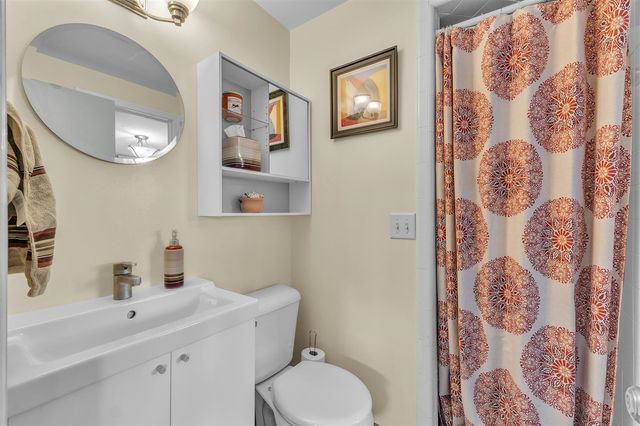 630 Archwood Drive, Ann Arbor, MI 48103