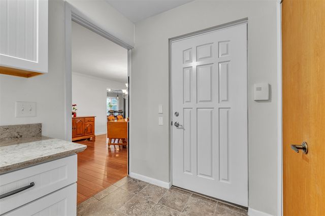 630 Archwood Drive, Ann Arbor, MI 48103