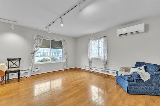 630 Archwood Drive, Ann Arbor, MI 48103