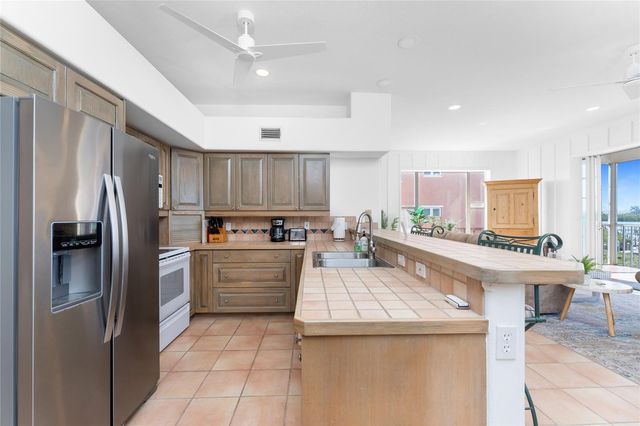 1400 BEACH ROAD 1, Englewood, FL 34223