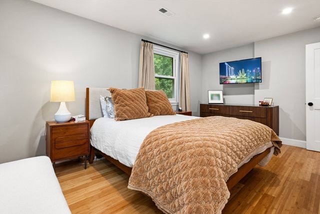 2170 Turnpike St, North Andover, MA 01845