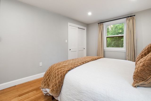 2170 Turnpike St, North Andover, MA 01845