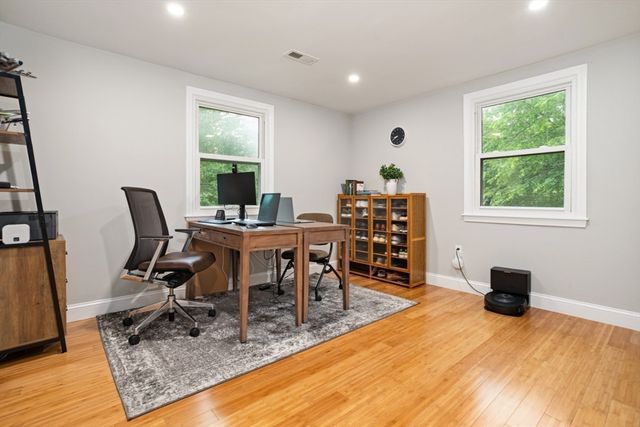 2170 Turnpike St, North Andover, MA 01845