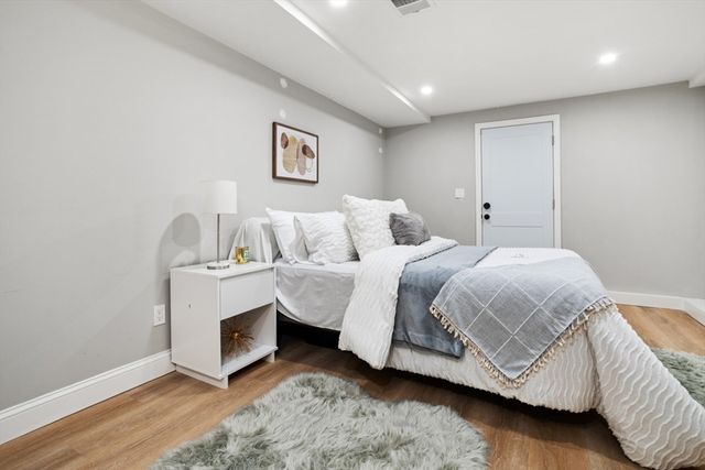 2170 Turnpike St, North Andover, MA 01845