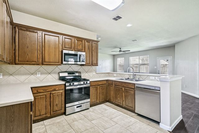 1302 Grapevine Drive, Allen, TX 75002