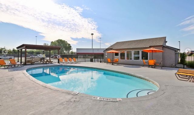 1910 Joe Ramsey Boulevard E, Greenville, TX 75401