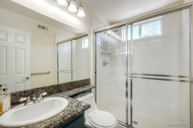 10160 Challenger Cir, Spring Valley, CA 91978