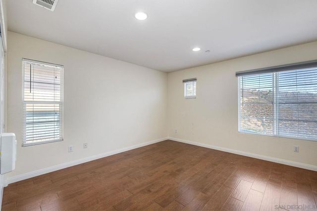 10160 Challenger Cir, Spring Valley, CA 91978
