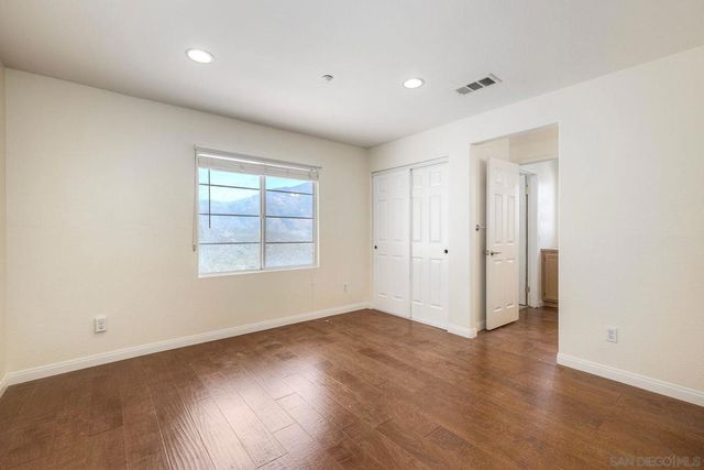 10160 Challenger Cir, Spring Valley, CA 91978