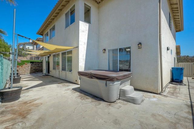10160 Challenger Cir, Spring Valley, CA 91978