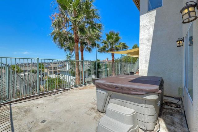 10160 Challenger Cir, Spring Valley, CA 91978
