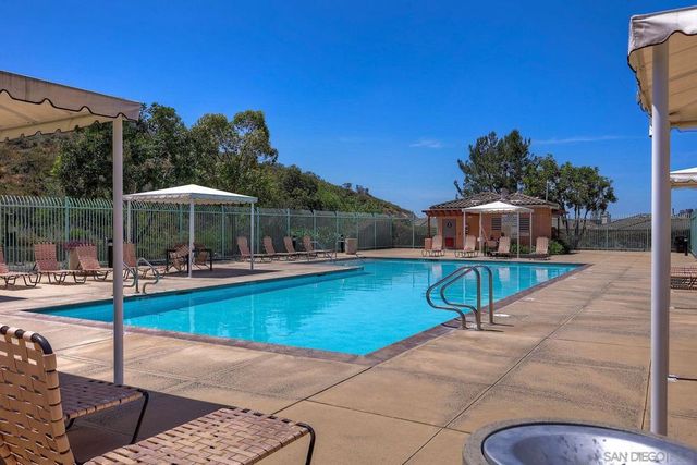 10160 Challenger Cir, Spring Valley, CA 91978
