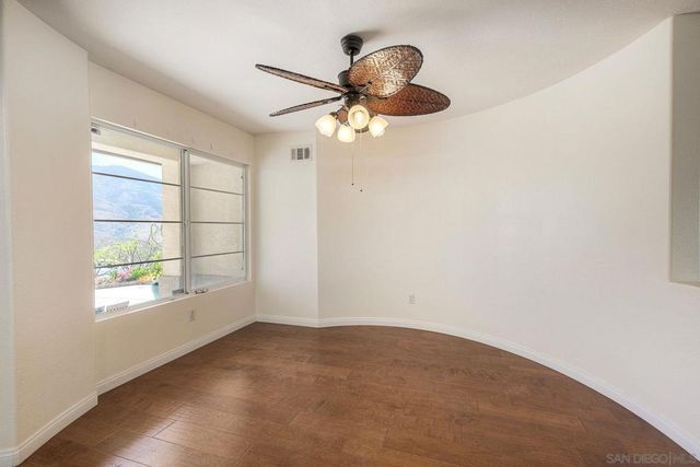 10160 Challenger Cir, Spring Valley, CA 91978