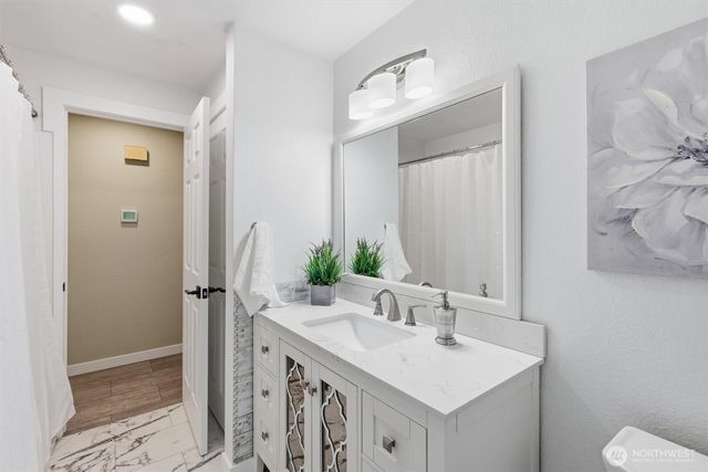 12611 NE 134th Place, Kirkland, WA 98034