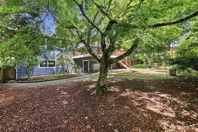 12611 NE 134th Place, Kirkland, WA 98034