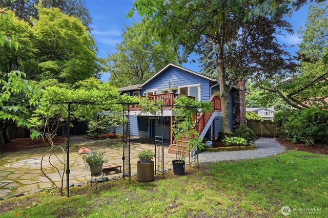 12611 NE 134th Place, Kirkland, WA 98034