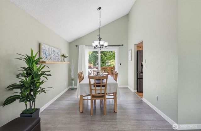 12611 NE 134th Place, Kirkland, WA 98034