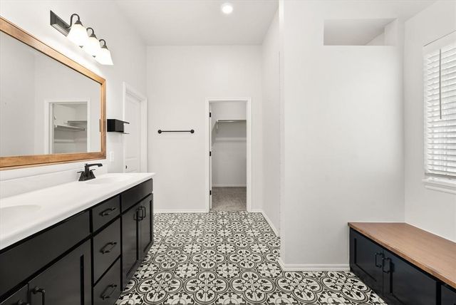 10401 NW 33rd Street, Yukon, OK 73099