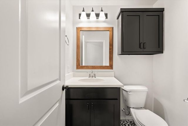 10401 NW 33rd Street, Yukon, OK 73099