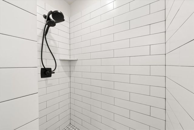 10401 NW 33rd Street, Yukon, OK 73099