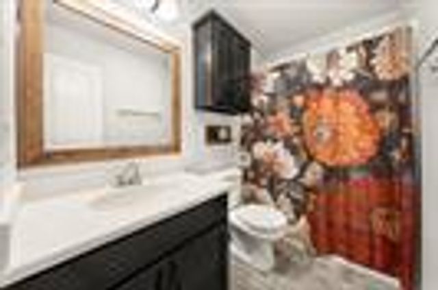 10401 NW 33rd Street, Yukon, OK 73099