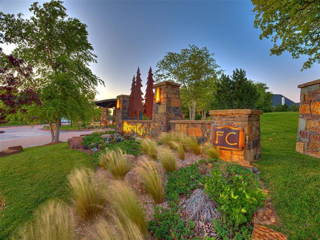 7000 Split Fence Lane, Edmond, OK 73034