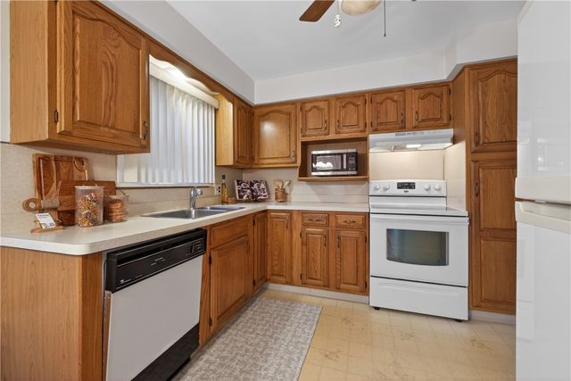 539 Washington Avenue, Irondequoit, NY 14617