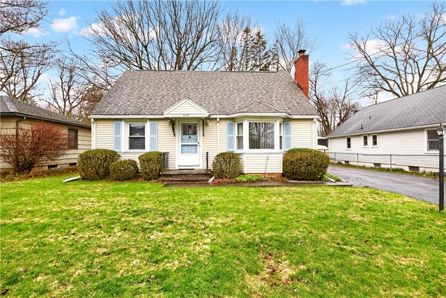 539 Washington Avenue, Irondequoit, NY 14617