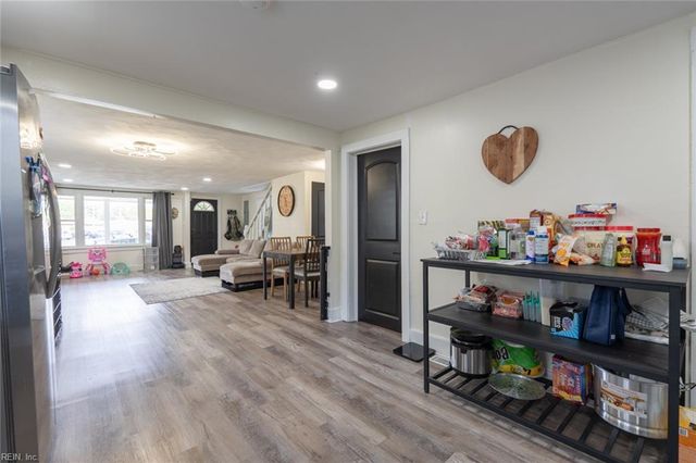 1114 Hoover AVE, Chesapeake, VA 23324