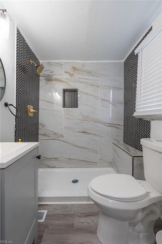 1114 Hoover AVE, Chesapeake, VA 23324