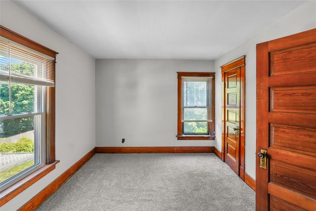 2013 CAMPHAUSEN Avenue, Erie, PA 16510