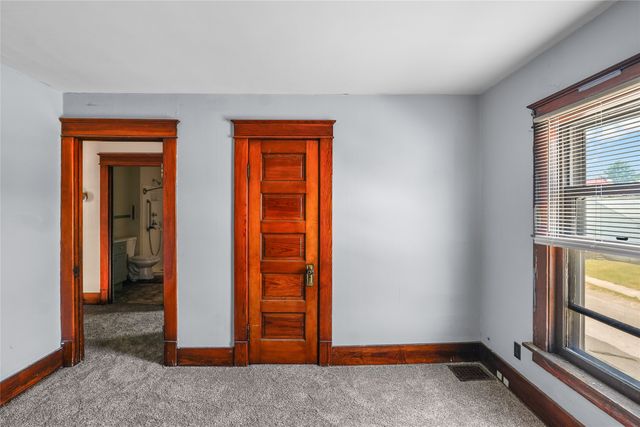 2013 CAMPHAUSEN Avenue, Erie, PA 16510