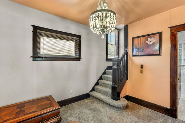 2013 CAMPHAUSEN Avenue, Erie, PA 16510