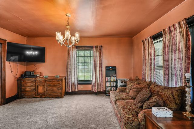 2013 CAMPHAUSEN Avenue, Erie, PA 16510