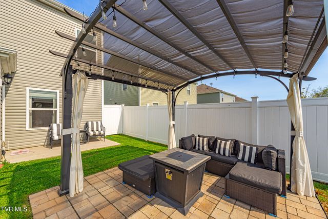 1244 Stamp Lodge Road, Kingsport, TN 37660