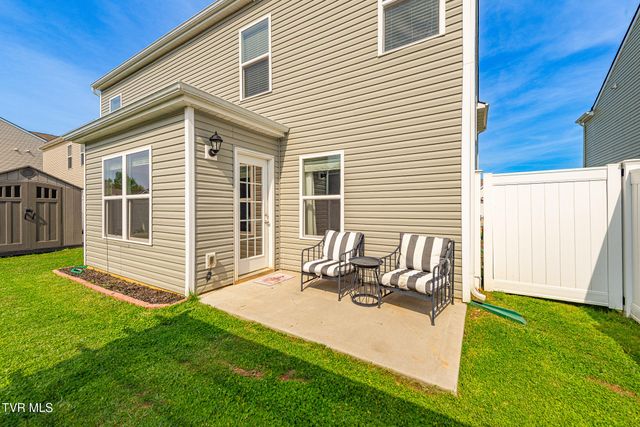 1244 Stamp Lodge Road, Kingsport, TN 37660