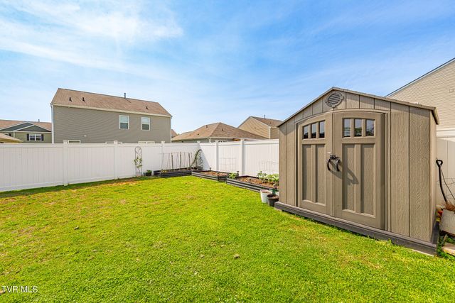 1244 Stamp Lodge Road, Kingsport, TN 37660