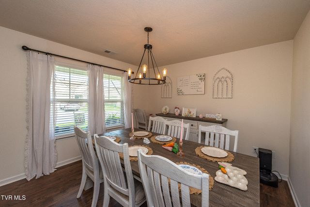 1244 Stamp Lodge Road, Kingsport, TN 37660