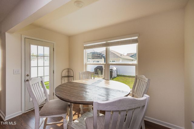 1244 Stamp Lodge Road, Kingsport, TN 37660