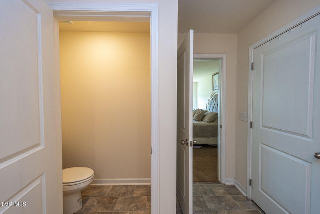 1244 Stamp Lodge Road, Kingsport, TN 37660