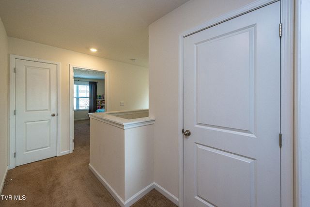 1244 Stamp Lodge Road, Kingsport, TN 37660